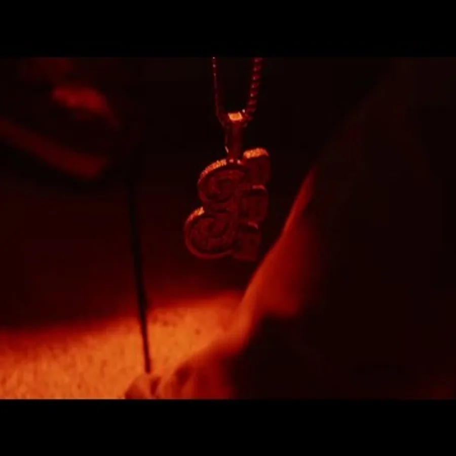 Fat Motion Die Everybody official music video thumbnail